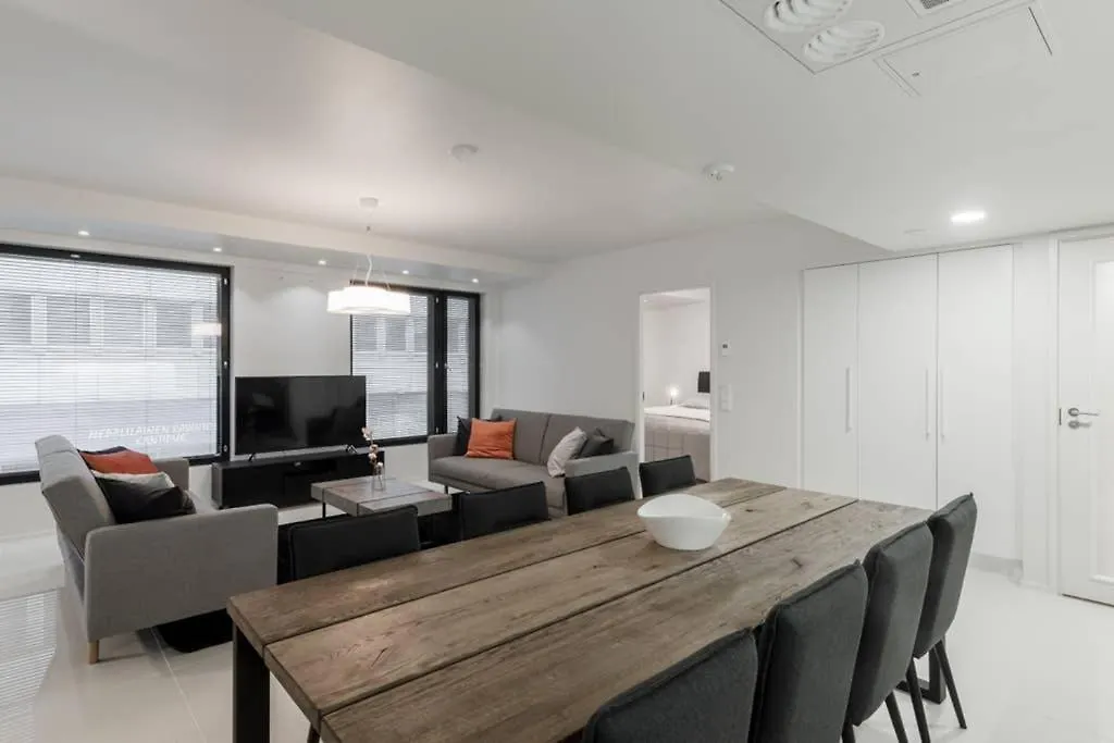 Sleek And Spacious 3 Bedroom Apartment In City Centre Helsinki
