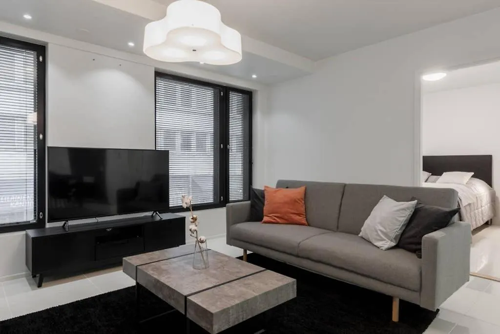 Sleek And Spacious 3 Bedroom Apartment In City Centre Helsinki